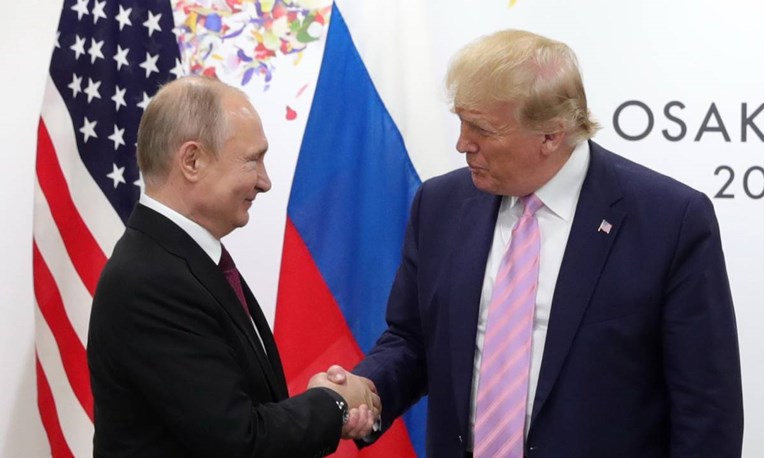 Trump Putinu ponudio pomoć pri gašenju požara u Sibiru